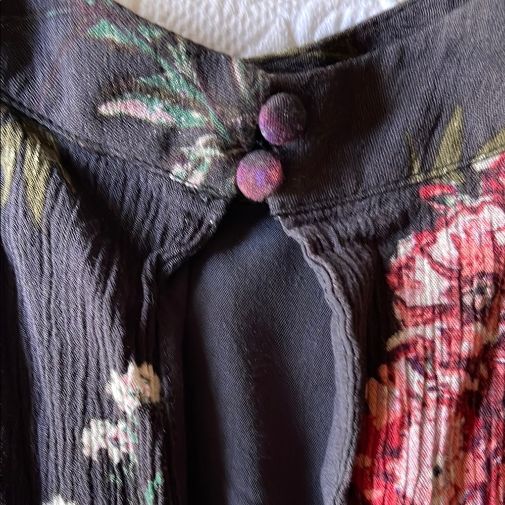 Floral Long Sleeve Dress - Picture 5 of 7